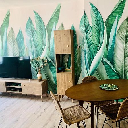 Appartement Beau T3 Moderne et Cosy - Hyper Centre - WIFI à La Rochelle  Extérieur photo