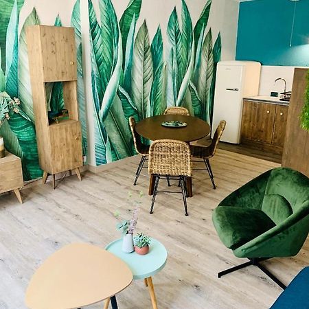 Appartement Beau T3 Moderne et Cosy - Hyper Centre - WIFI à La Rochelle  Extérieur photo