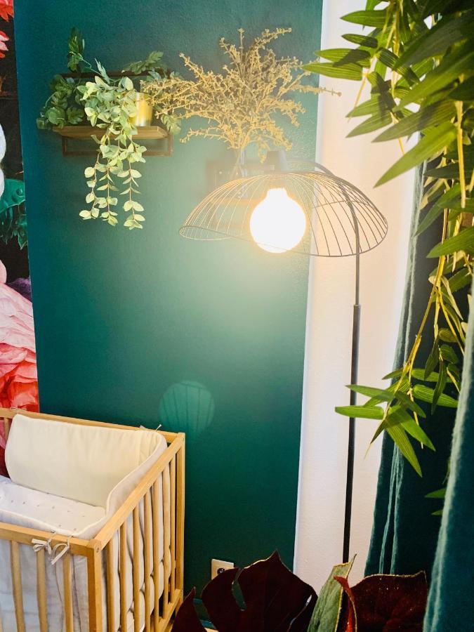 Appartement Beau T3 Moderne et Cosy - Hyper Centre - WIFI à La Rochelle  Extérieur photo