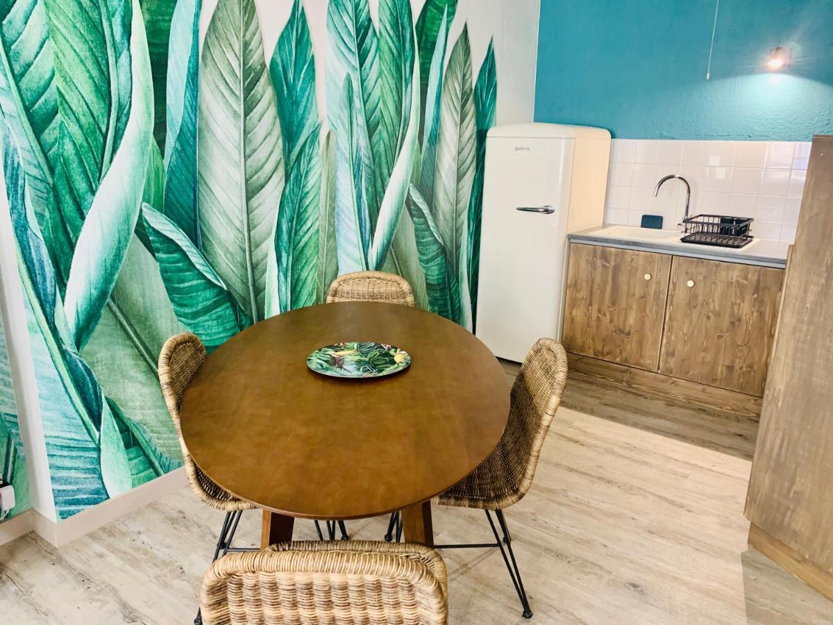 Appartement Beau T3 Moderne et Cosy - Hyper Centre - WIFI à La Rochelle  Extérieur photo