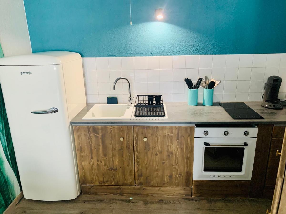 Appartement Beau T3 Moderne et Cosy - Hyper Centre - WIFI à La Rochelle  Extérieur photo